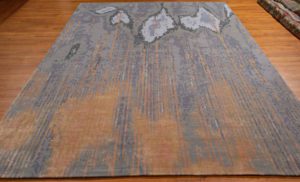 Modern Tibetan wool and silk rug