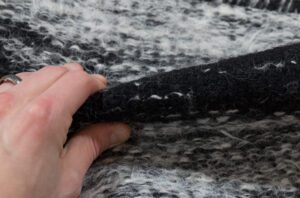 LHD003A-Andes_Quni_Black_Snow_Llama_Alpaca_Merino_Handwoven_Rug-1'0''x1'0''-Peru-3