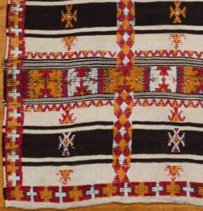 53374_ESTMOR2-Moroccan_Vintage_Handwoven_Tribal_Rug-4'6''x10'5''-Morocco-1-Border