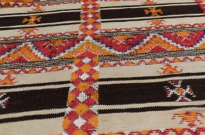 53374_ESTMOR2-Moroccan_Vintage_Handwoven_Tribal_Rug-4'6''x10'5''-Morocco-6