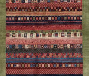 38037-Persian_Kashkuli_Ultimate_Gabbeh_Rug-4'3''x6'-Iran-1-Center