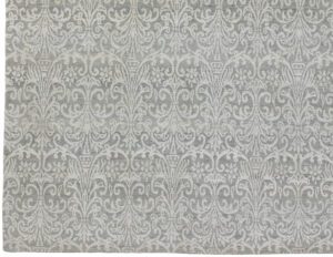 37930_KAN123A-Tibetan_Ironwork_Silver_Wool_Silk_Handwoven_Rug-8'0''x10'0''-Nepal-1-Border