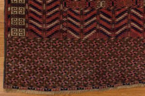 40631-Antique_Turkmen_Yomut_Ensi_Handwoven_Rug-3'9''x5'5''-Turkmenistan-4