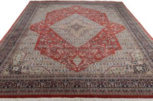 Tabriz Handwoven Traditional Rug