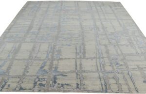 Tibetan Handwoven wool and Silk Nepal Rug