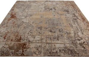 Tibetan Handwoven wool and Silk Nepal Rug