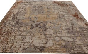 Tibetan Handwoven wool and Silk Nepal Rug