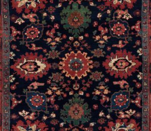 37456-Persian_Bidjar_Fine_Village_Rug-4'6''x5'8''-Iran-1-Center