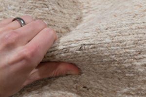 54546_EWV156J-Soumak_Natural_Undyed_Essential_Wool_Handwoven_Rug-1'0''x1'0''-India-3