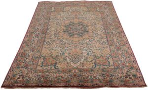 Fine Antiqued Lavar Handwoven Rug