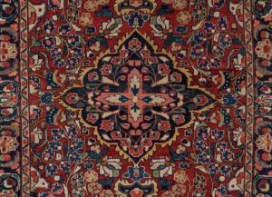 35807-Antique_Persian_Sarouk_Handwoven_Rug-4'5''x6'11''-Persia-1-Center